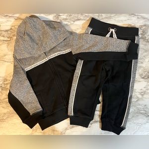 Calvin Klein Sweatsuit Set size 2T